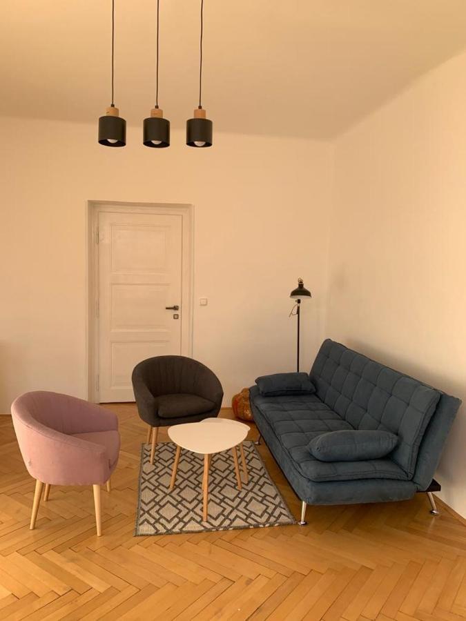 Wine Apartments Hradec Centre Hradec Kralove Exterior photo